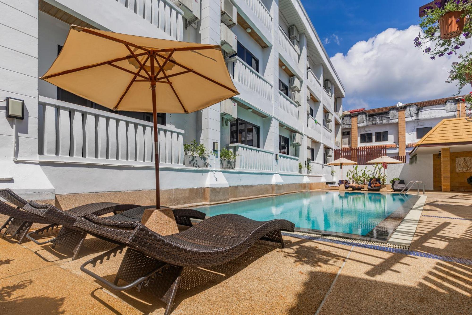Rattana Beach Hotel Karon Luaran gambar