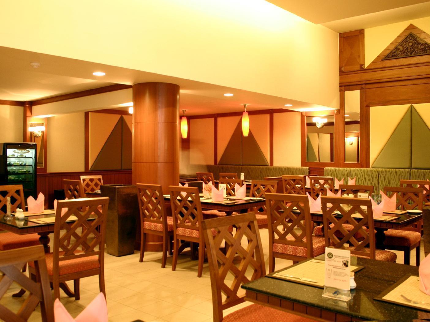 Rattana Beach Hotel Karon Luaran gambar