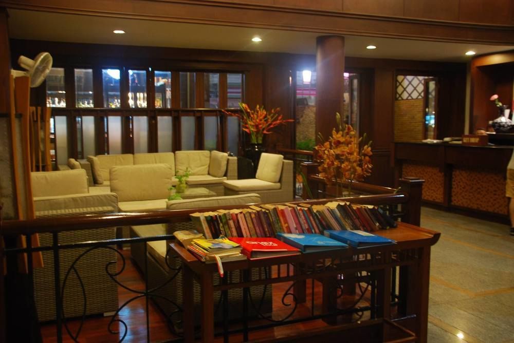 Rattana Beach Hotel Karon Luaran gambar