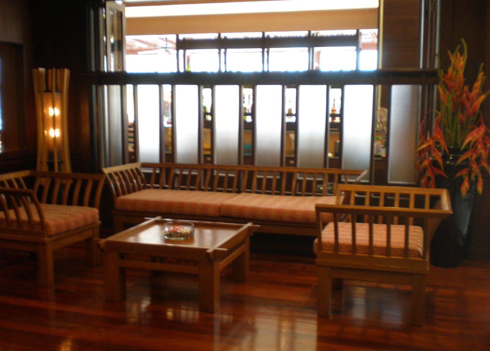Rattana Beach Hotel Karon Luaran gambar
