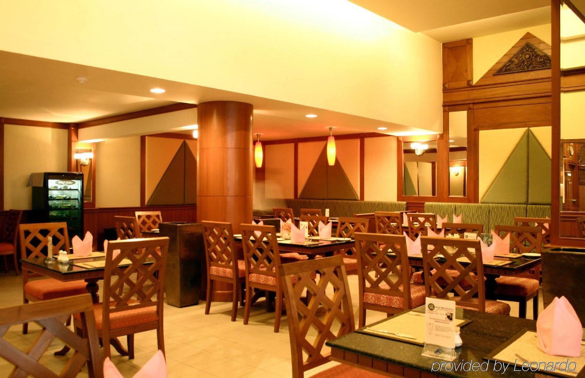 Rattana Beach Hotel Karon Luaran gambar